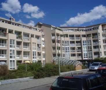 Ihr neues Zuhause – ruhig und grün gelegen mit Balkon! - Photo 1