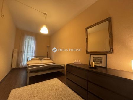 Kiadó újszerű állapotú panel lakás - Pécs - Photo 4