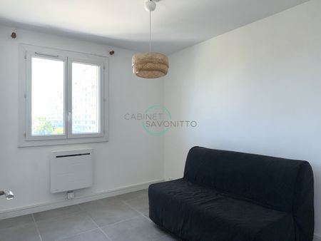 Location Appartement 3 pièces 50m² MARSEILLE 9ème - Photo 3