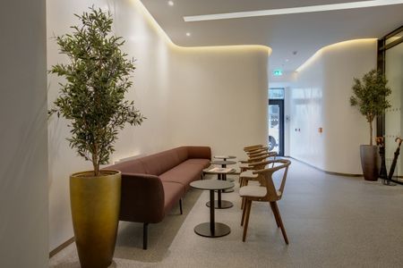 Water Facing Two bedroom apartment @ Opus, 6 Hanover Quay, Grand Canal Dock, Dublin 2. - Photo 2