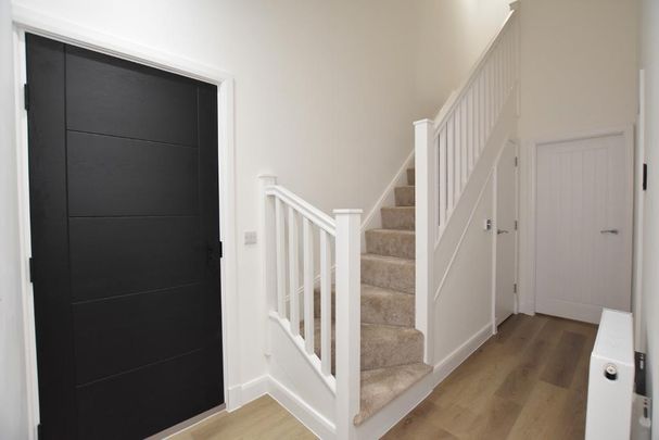 2 bedroom apartment to rent - Photo 1