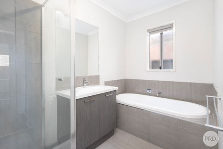 TWO BEDROOM HOME IN CENTRAL LOCATION - Photo 2