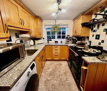 2 bedroom terraced house to rent - Photo 6