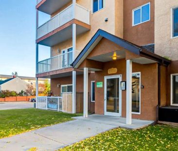 - 2 Bedroom at Katherine Manor - Photo 5