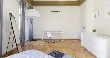 Calle de San Bernardo, Madrid, Community of Madrid 28015 - Photo 3