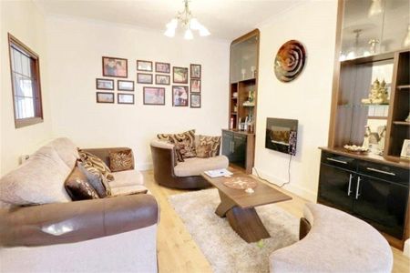 3 bedroom bungalow to rent - Photo 3