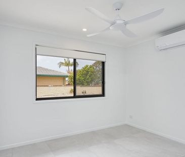 79 Markeri Street, Mermaid Waters - Photo 4