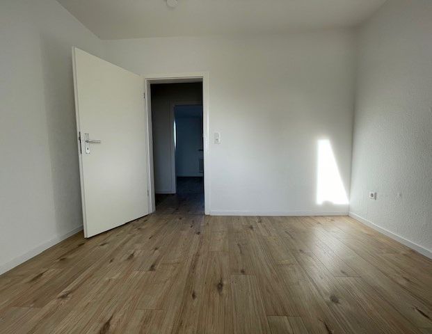 Demnächst frei! 3-Zimmer-Wohnung in Wilhelmshaven Hansaviertel - Foto 1