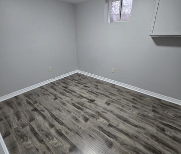 For Lease - 83 Irving Place Unit# Bsmt Room, London East, Ontario - Photo 6