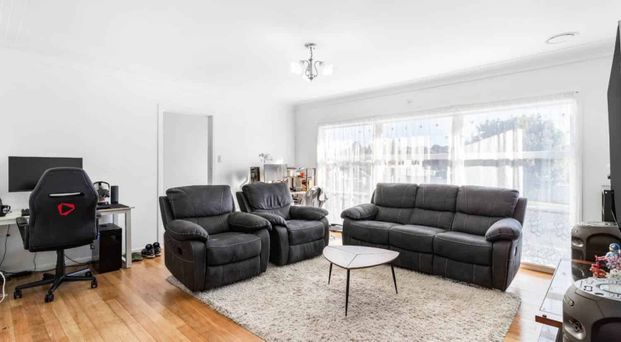 Manurewa, 2 bedrooms - Photo 1