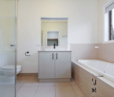 Where Space, Style, and Serenity Align - Photo 3