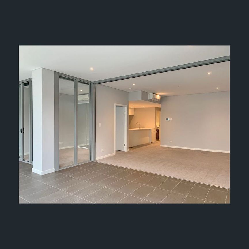 Wentworth Point 1Bedroom Apartment close to shopping center and transportation - Photo 1