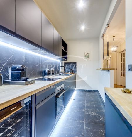 Appartement • Enfants Rouges - Photo 4