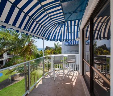 Top-Floor Coastal Apartment with Ocean Views - Photo 6