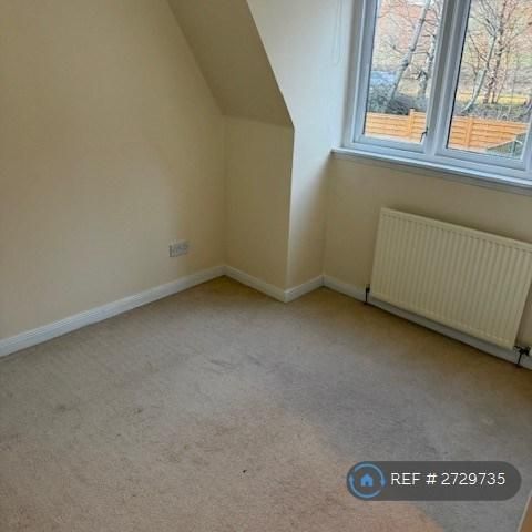 4 bedroom detached house to rent - Photo 1