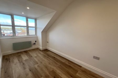 Dorchester Road, WEYMOUTH - Photo 2