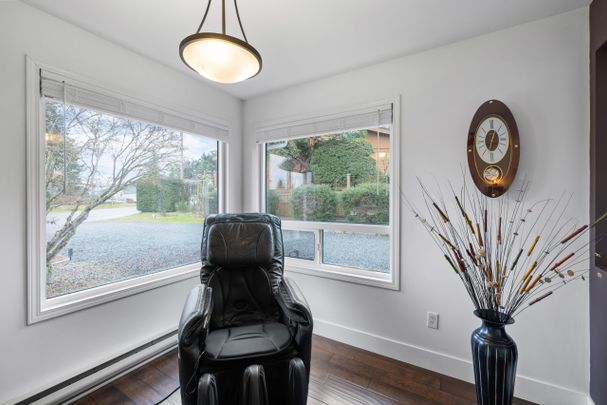 Parksville Rancher - Photo 1