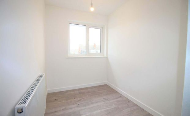 Regents Way, Aston, Sheffield, S26 - Photo 1