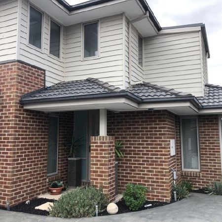 2/308 Raleigh Street, Thornbury VIC 3071 - House For Rent | Domain - Photo 4