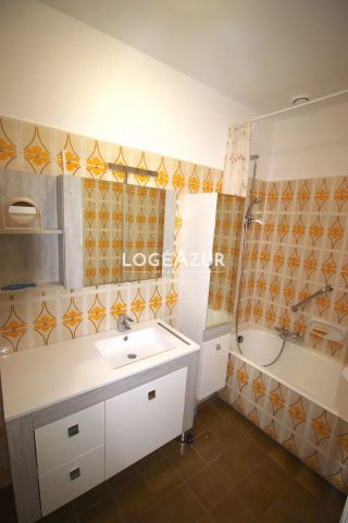 Location Appartement 1 pièce 33m² ANTIBES 06160 - Photo 4