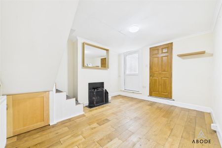 2 bedroom terraced house to rent - Photo 2