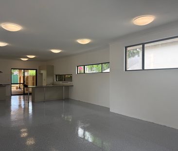 South Perth - Photo 1