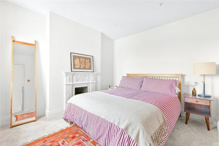 4 bedroom terraced house to rent - Photo 4
