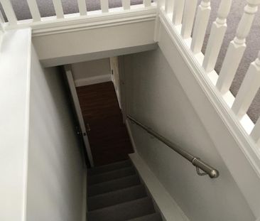 2 bedroom flat to rent - Photo 6