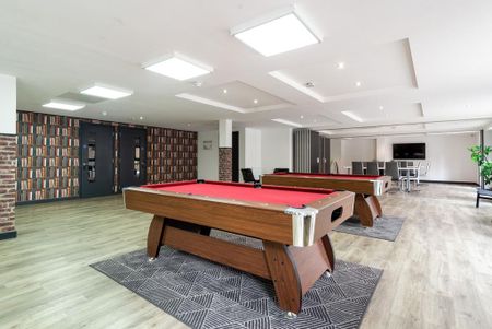 1 bedroom in a flat share to rent - Photo 5
