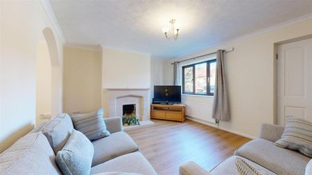 3 bedroom semi-detached house to rent - Photo 3