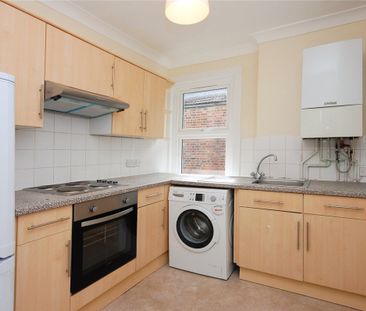 Chandos Road, NW2, London - Photo 2
