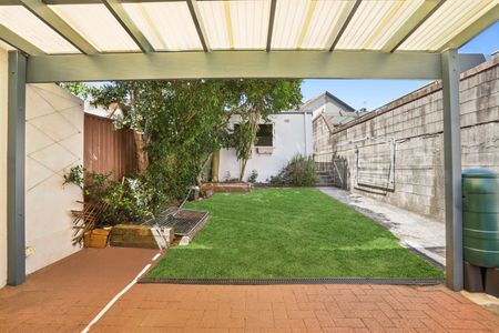 27 Woodstock Street, Bondi Junction NSW 2022 - House For Rent | Domain - Photo 4