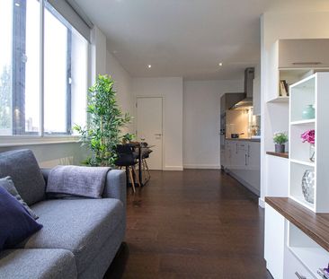 Apt 20, Piccadilly Residence - Photo 4