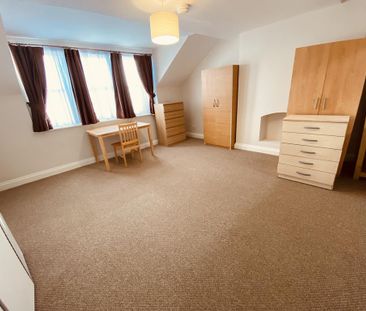 Studio to rent - Photo 6