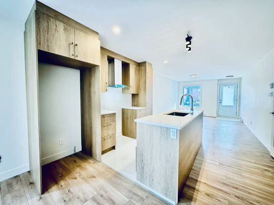 Appartement - 3145 Grand Boulevard - Photo 1