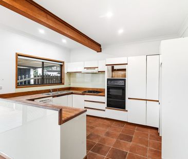 Spacious Family Home with Huge Backyard, Entertaining Area & Garage - Photo 2