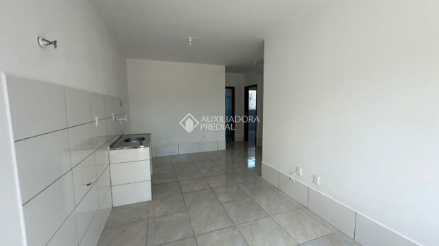 Casa com 3 quartos e 98m² para alugar em Carianos, Florianópolis. - Photo 1