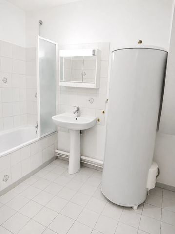Location Appartement 4 pièces 70m² GRETZ ARMAINVILLIERS 77220 - Photo 2