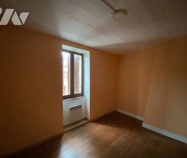 Maison de village à louer avec cour dans le centre du village de Ch... - Photo 1