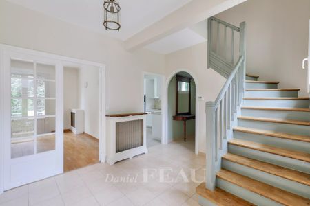 Location maison, Marly-le-Roi, 6 pièces, 158.31 m², ref 85993542 - Photo 3