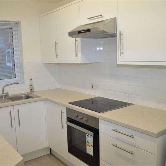 Cedar Court, St Albans, AL4 - Photo 1