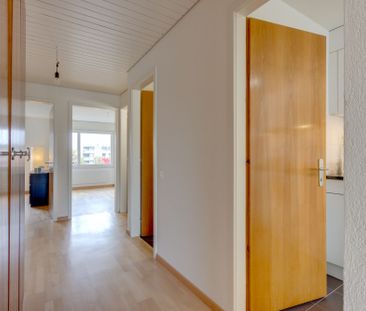 Geniessen Sie sonnige Momente auf dem Balkon! - Foto 3