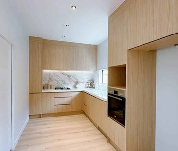 Four Bedrooms in Howick - Photo 4