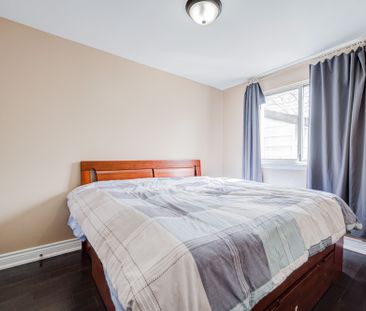 For Lease - Main 438 Marybay Crescent, Richmond Hill, Ontario - Photo 4