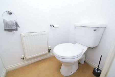 Mill Chase Road, Alverthorpe - Photo 3