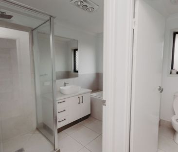 Modern Living in Bundaberg East – Comfort, Style & Space - Photo 6