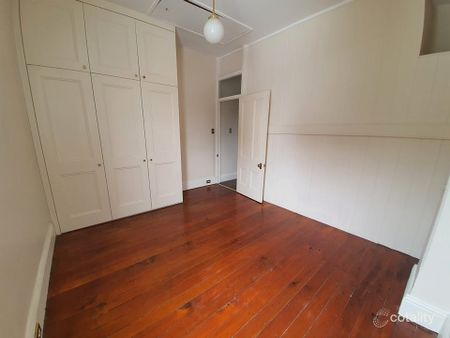 Victorian Terrace in the Heart of Leichhardt - Photo 3