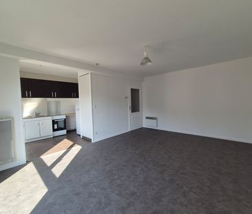 Location Appartement 2 pièces 51m² - Photo 5