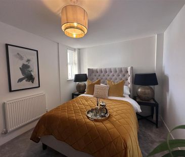 2 bedroom flat to rent - Photo 4
