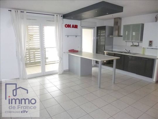 Appartement 4 pièces - 69120 Vaulx-en-Velin - Photo 1